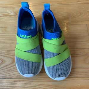 Toddler Boys Native Shoes Size 11